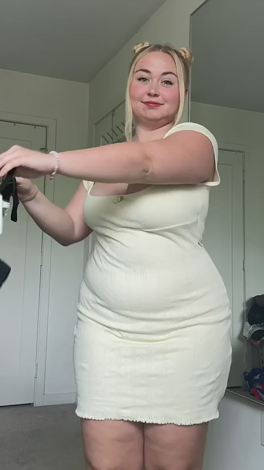 Pretty&Shape – Shaping Bodysuit with Short Style